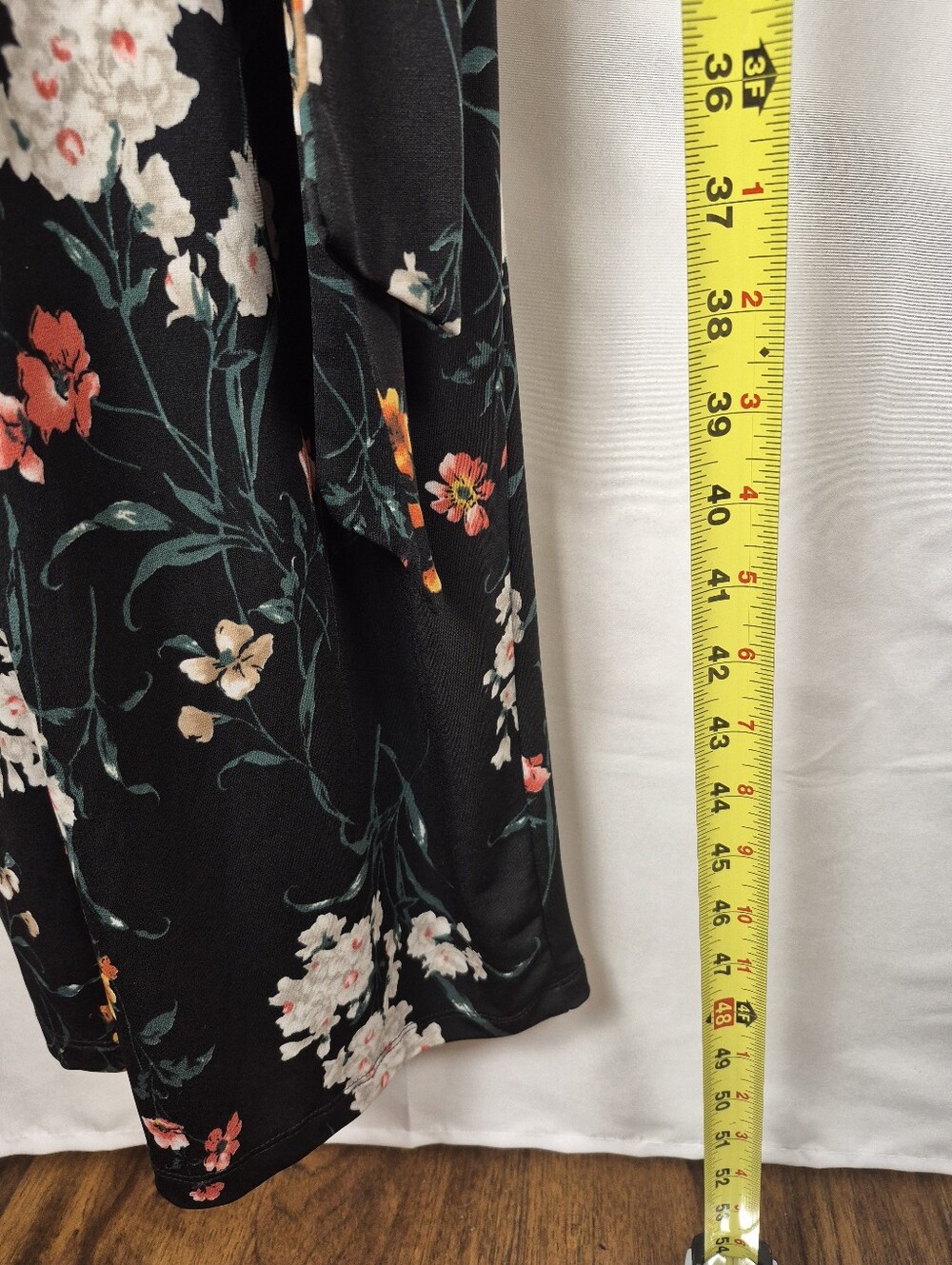 Kaleigh Black Floral Culotte Style Jumpsuit Size L - Picture 7 of 8
